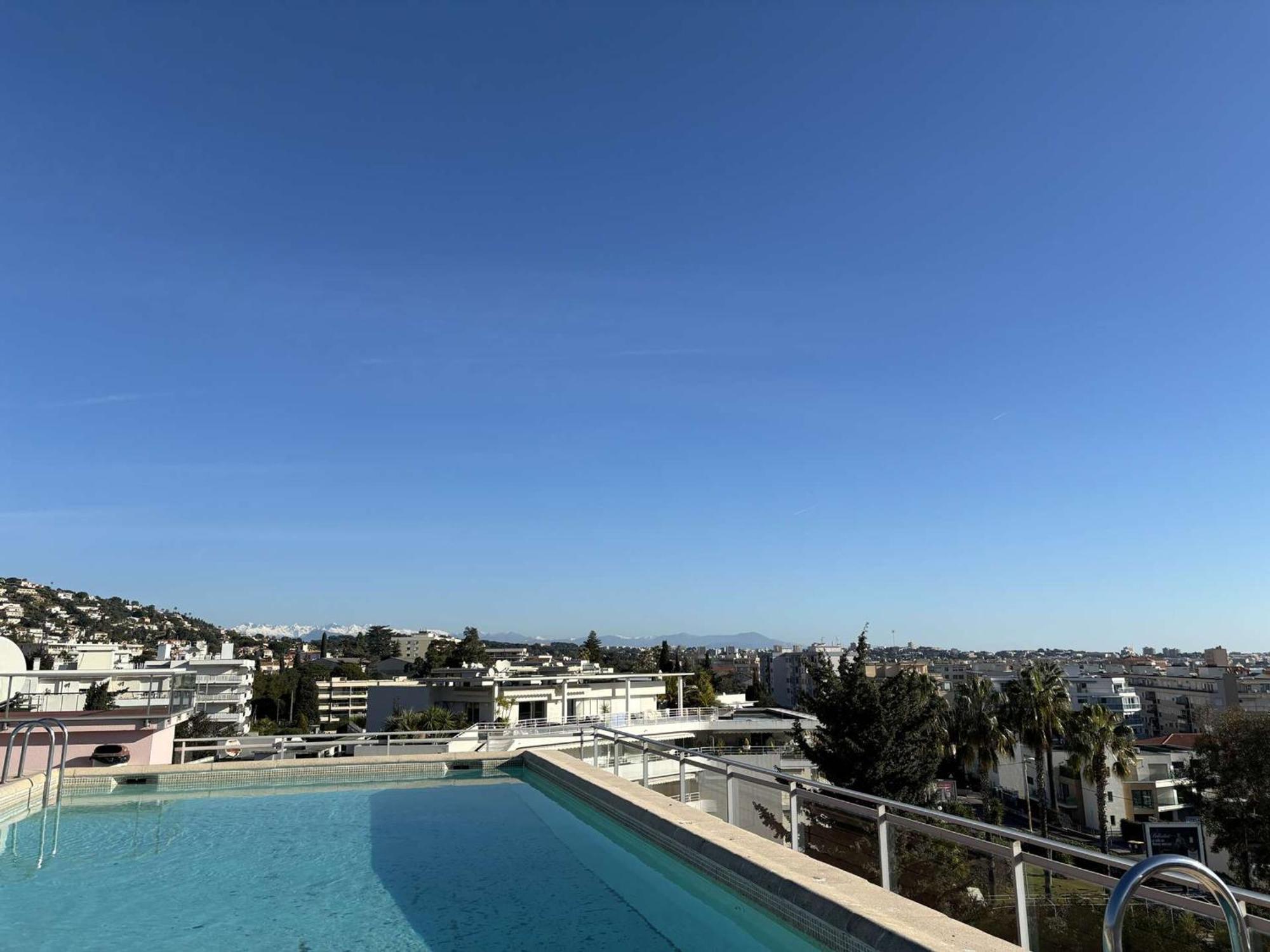 Studio Agreable Avec Loggia, Garage Et Plage A Proximite - 2 Couchages, Golfe-Juan - Fr-1-252-62 Buitenkant foto