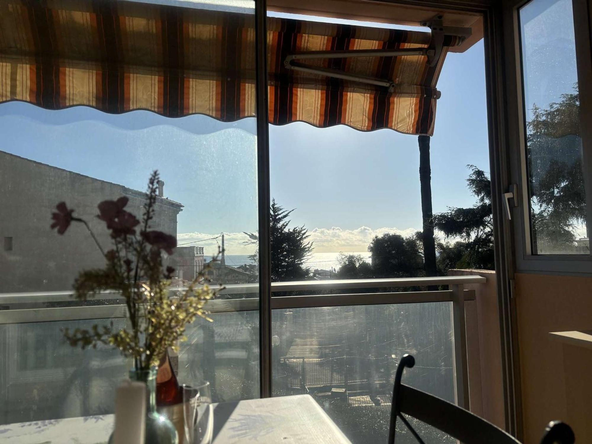 Studio Agreable Avec Loggia, Garage Et Plage A Proximite - 2 Couchages, Golfe-Juan - Fr-1-252-62 Buitenkant foto