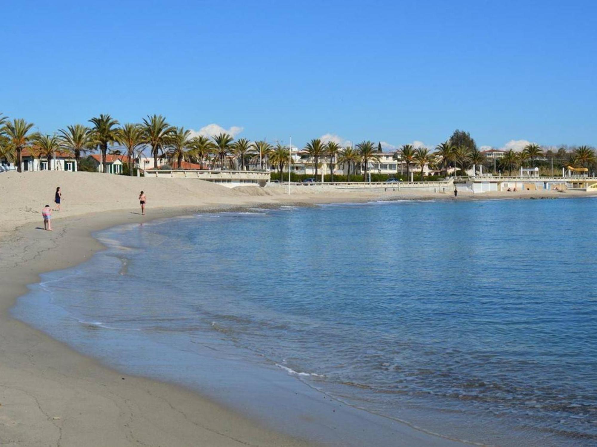 Studio Agreable Avec Loggia, Garage Et Plage A Proximite - 2 Couchages, Golfe-Juan - Fr-1-252-62 Buitenkant foto