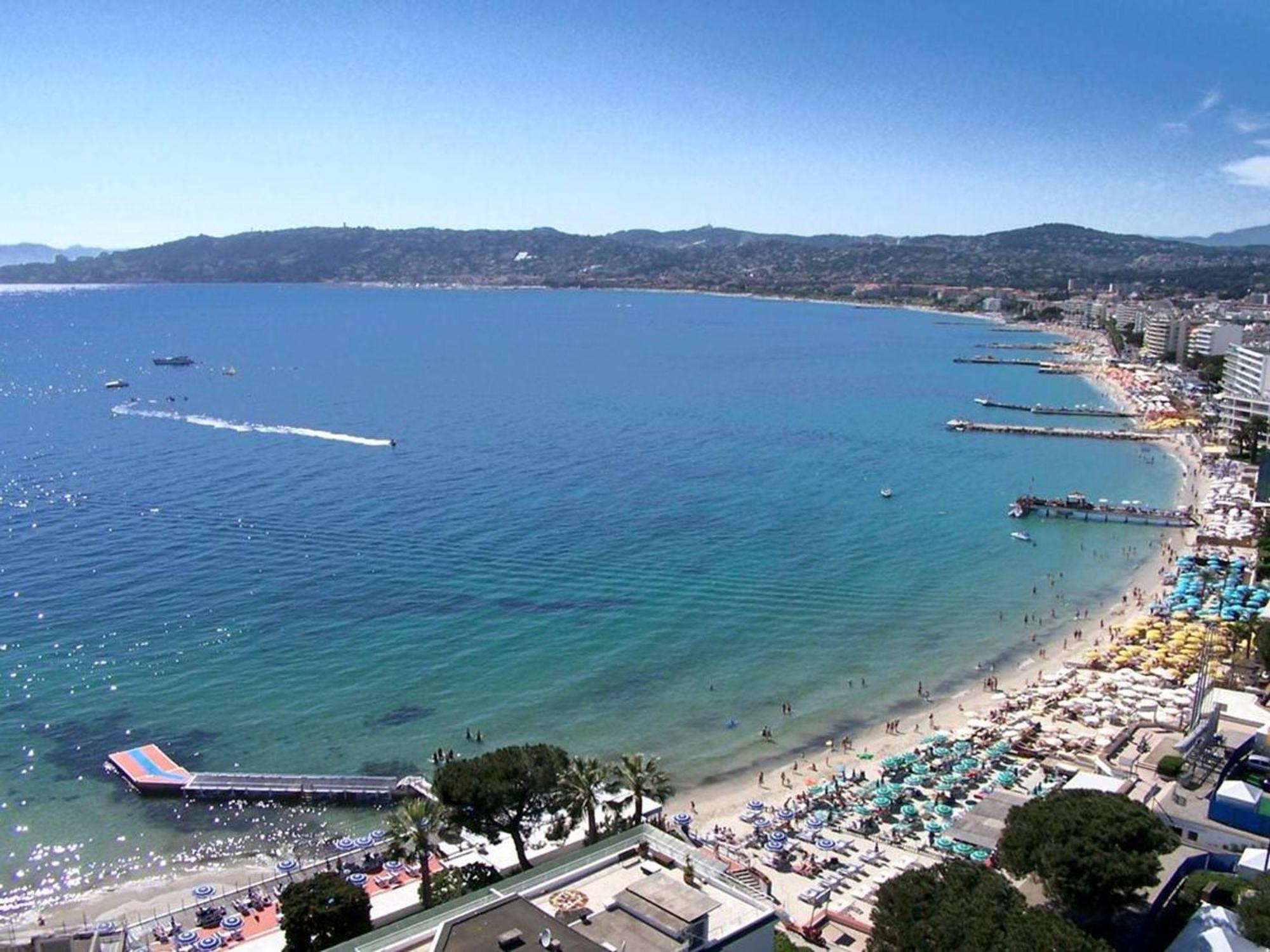 Studio Agreable Avec Loggia, Garage Et Plage A Proximite - 2 Couchages, Golfe-Juan - Fr-1-252-62 Buitenkant foto