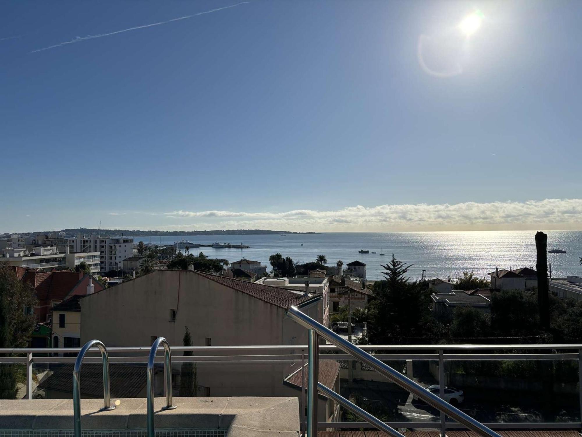 Studio Agreable Avec Loggia, Garage Et Plage A Proximite - 2 Couchages, Golfe-Juan - Fr-1-252-62 Buitenkant foto